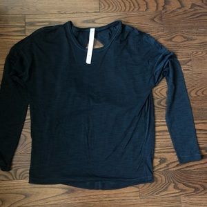 Lululemon top
